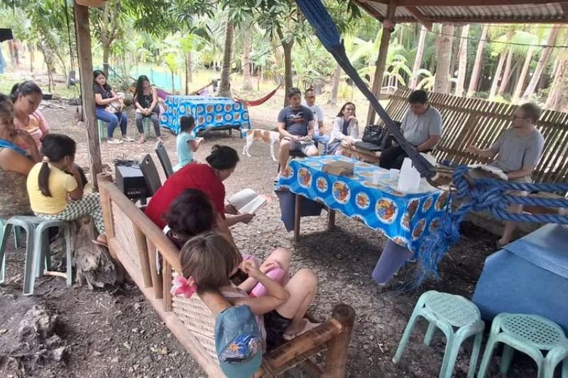 Trandahl Philippines ministry — image 2