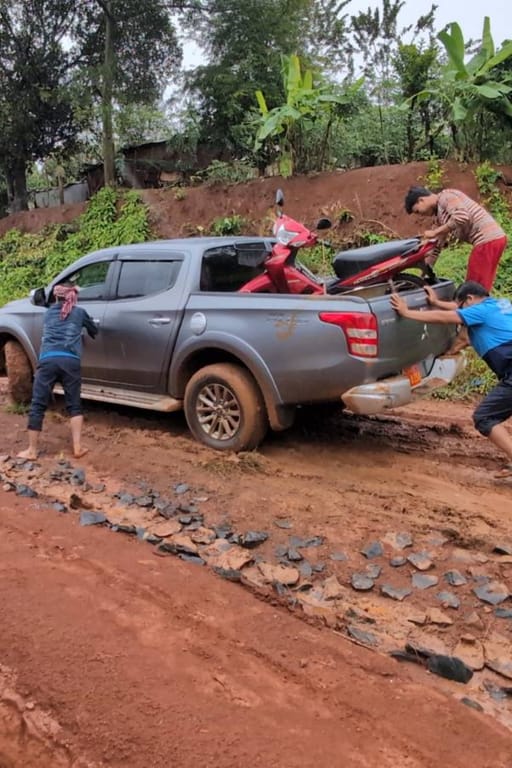 Working together to get the truck unstuck....