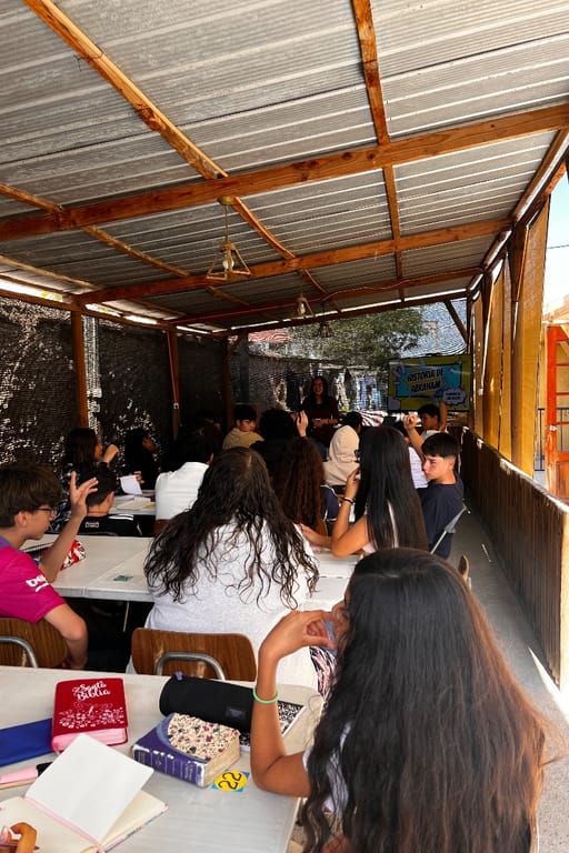 Enseñanza y discipulado de adolescentes.
