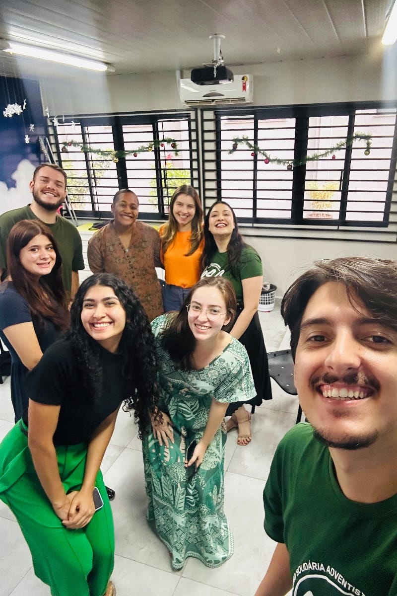 English Bible study group 🤍
Grateful for the opportunity to learn, grow, and share faith together through language and fellowship.
