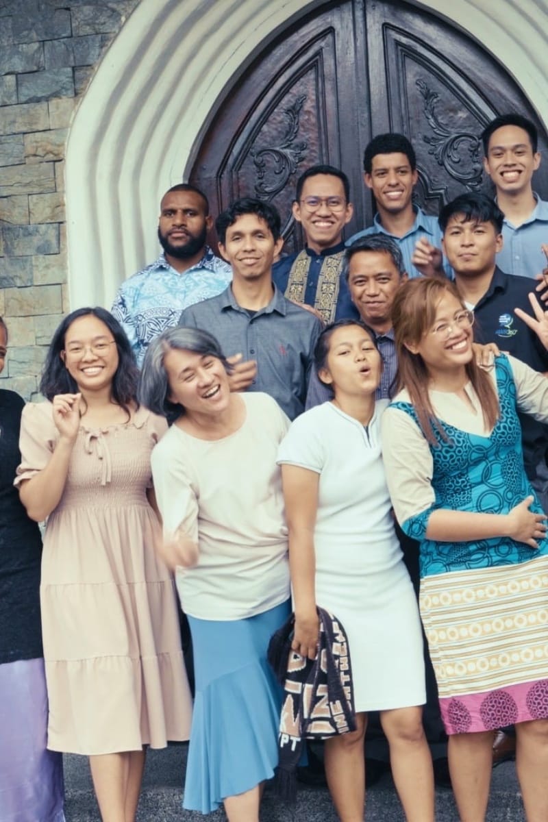A beautiful memory from our church visitation 🤍
Grateful for the people, the fellowship, and moments like these shared together in service.