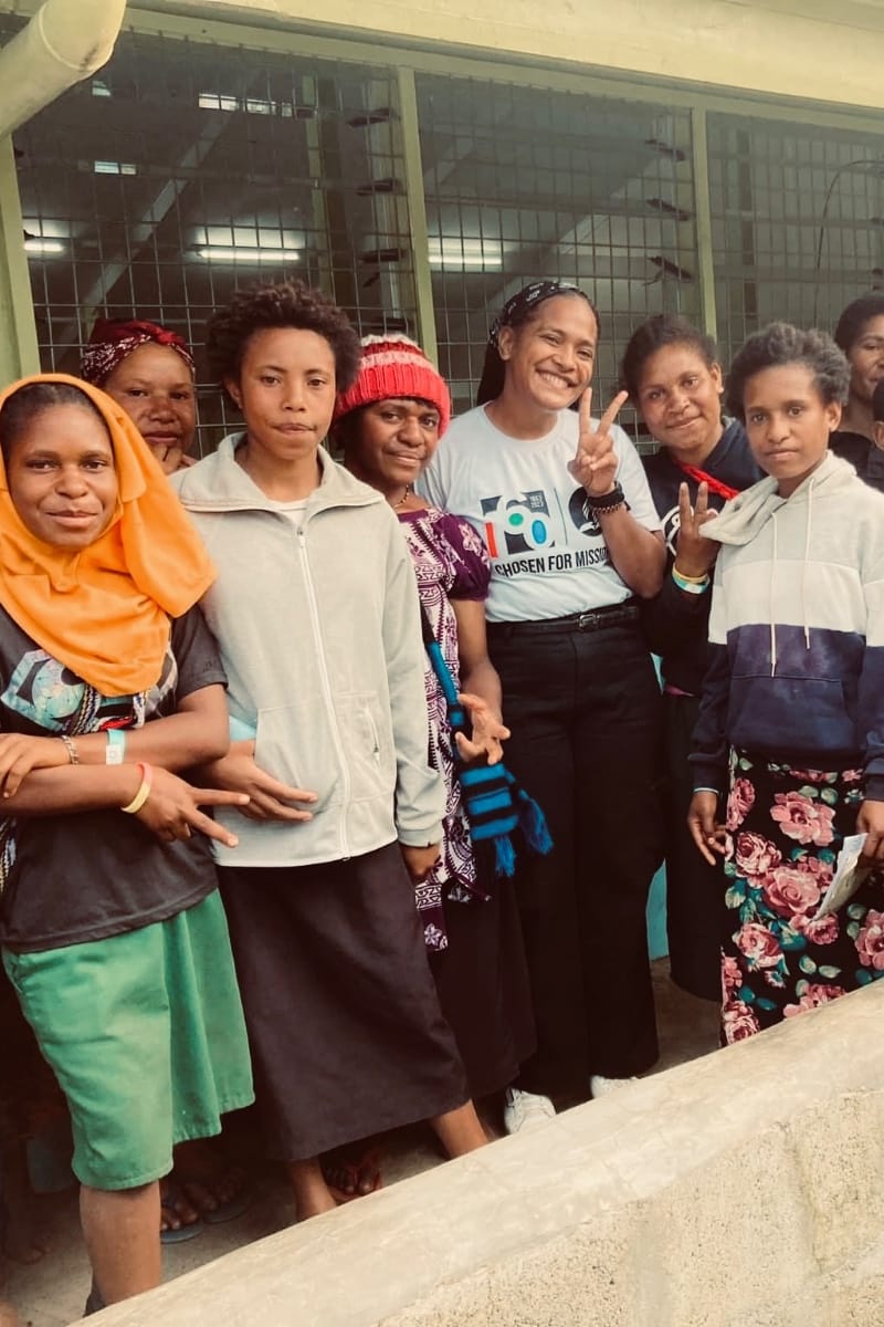 One of the sweetest moments from my mission trip to Papua New Guinea 🤍
Sharing laughs and conversations with these students reminded me that joy and connection can speak louder than words.
